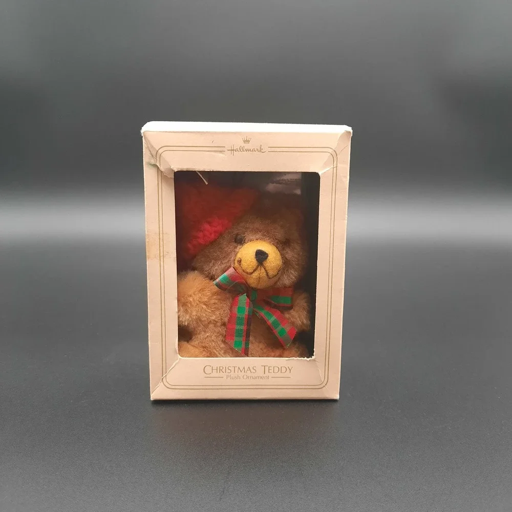 1981 Hallmark Christmas Teddy Plush Ornament in‎ Original Box – Made in Korea